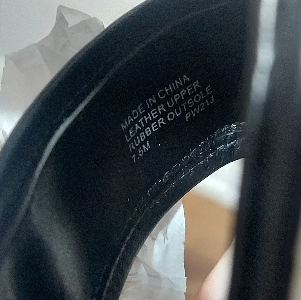 MICHAEL Michael Kors Black Sandal Slides with Gold Chain Detail - Picture 5 of 6